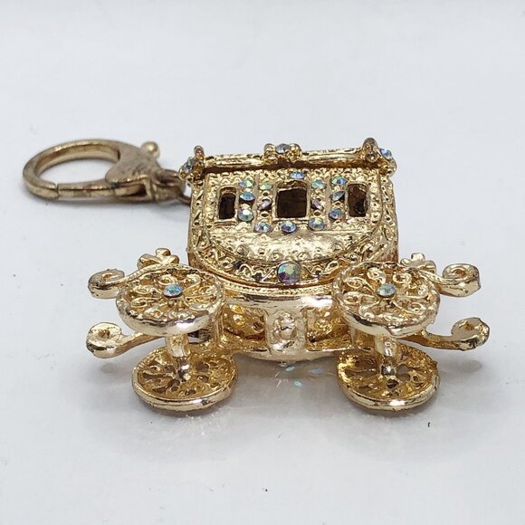 Sparkly rhinestone gold tone stage coach keychain purse charm - Picture 11 of 11